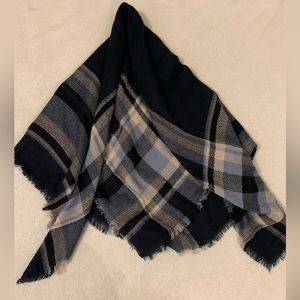 Blanket Scarf-Wrap 💙 Blue Plaid.